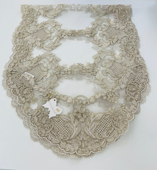 Fiori di Lena runner pizzo oro ovale