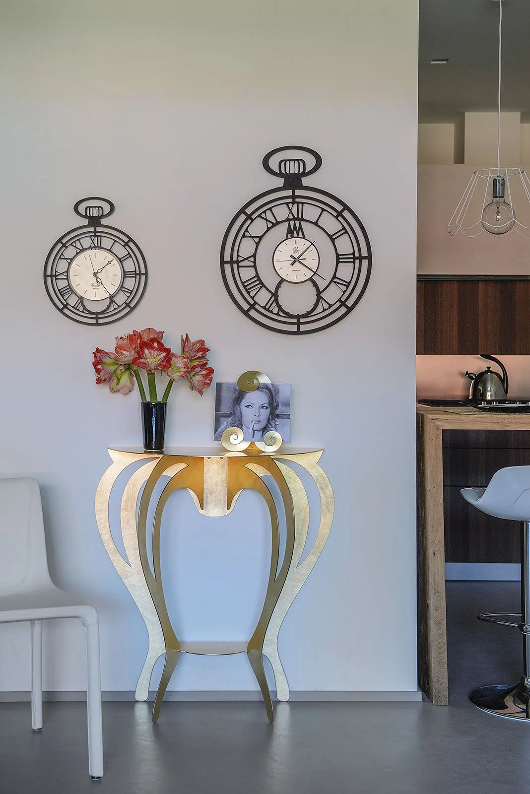 Arti e Mestieri Piccola consolle di design Ballerina Oro