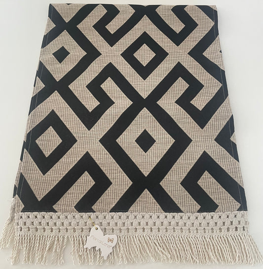 Fiori di Lena Runner Fantasia con Frange 110x40 cm Nero